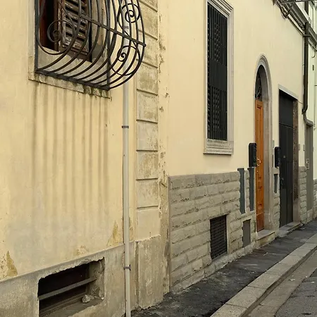 Elegante A 2 Passi Dal Centro Storico Appartamento Firenze